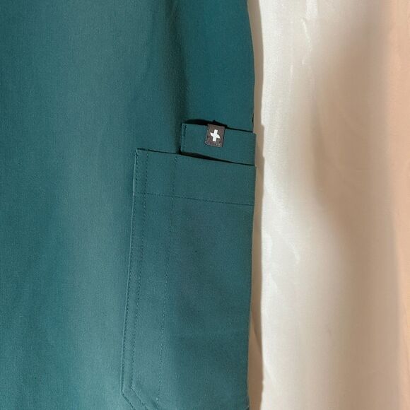 Figs Green Scrub Pants - Picture 5 of 7